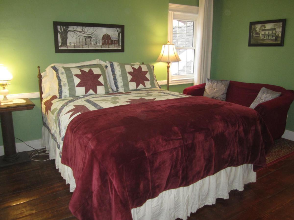 Bed & Breakfast Grand Oak Manor Granville Ferry
